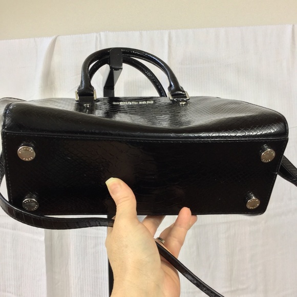 💥2xHOST PICK💥LIKE NEW⚜Black Leather MK Bag⚜ - Picture 5 of 8