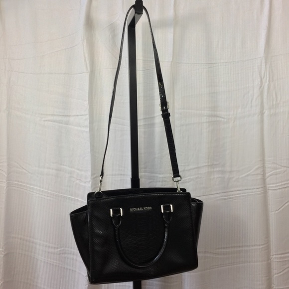 💥2xHOST PICK💥LIKE NEW⚜Black Leather MK Bag⚜ - Picture 7 of 8