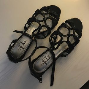 Dress sandals