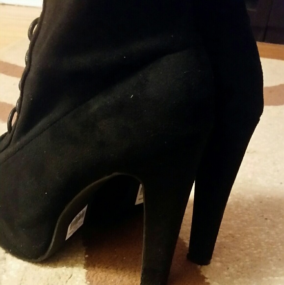 Booties - Picture 2 of 4