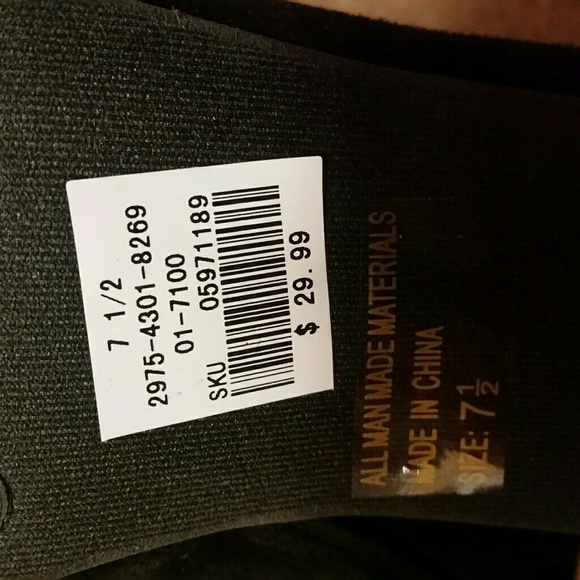 Booties - Picture 4 of 4