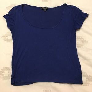 LAST CHANCE MOVING SALE-Crop Top