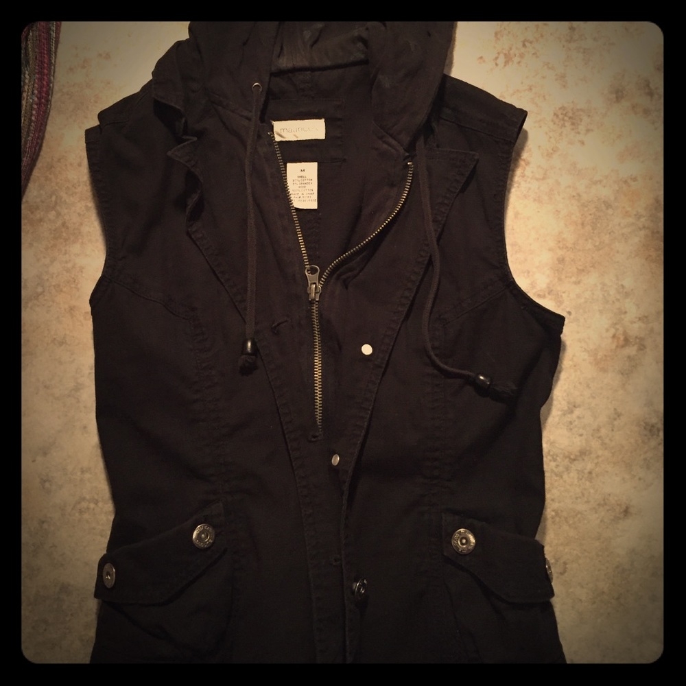 Black vest
