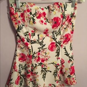 Flattering floral tube top!