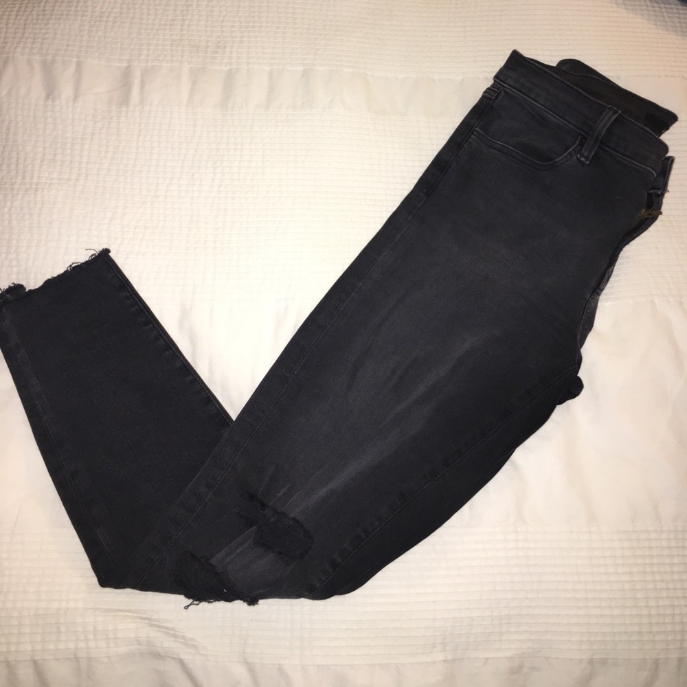 J Brand Photo Ready Cropped Mid Rise Skinny Jeans