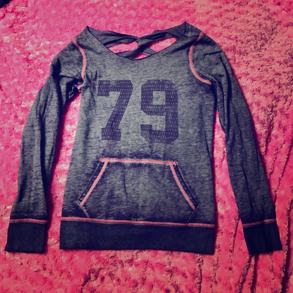 Maurice's Sweater (SOLD) 💋