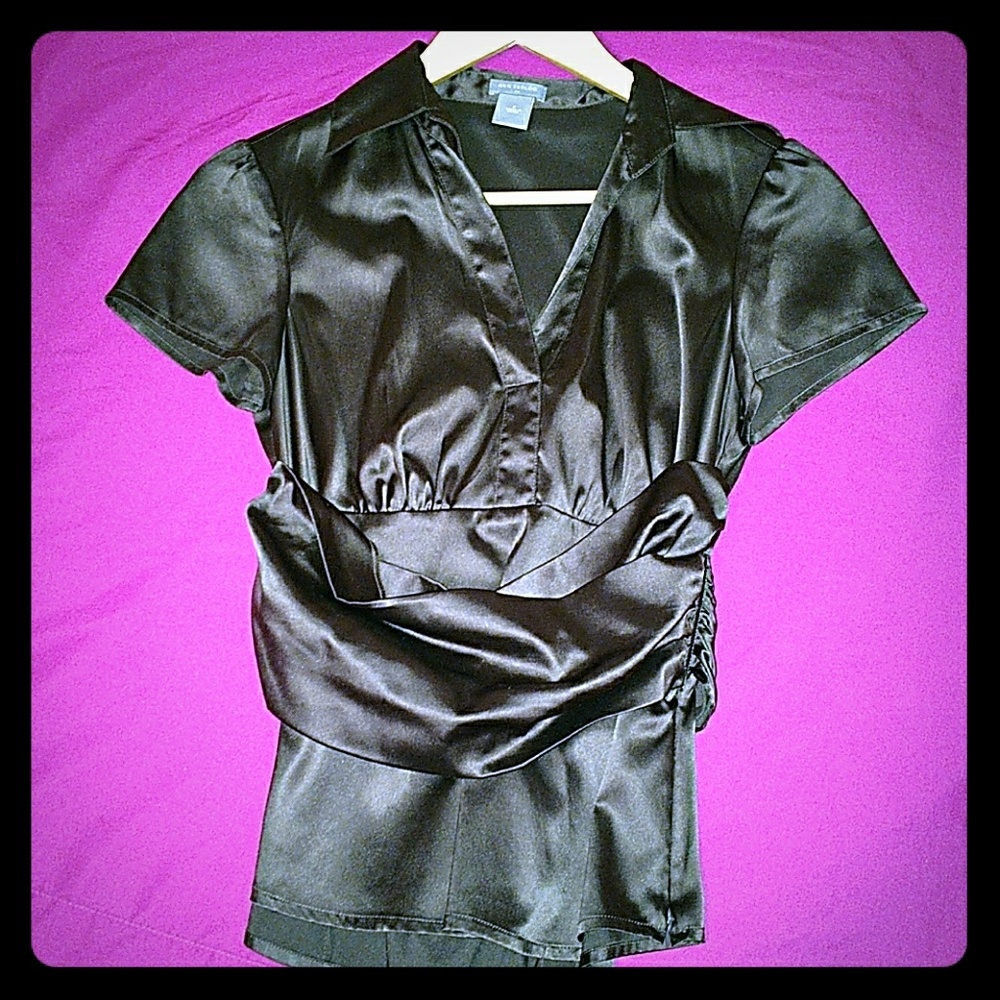 Ann Taylor  short sleeve blouse