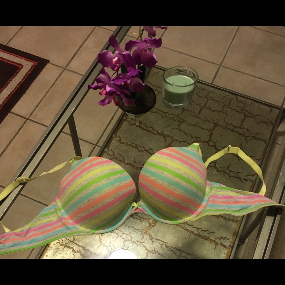 VS bra