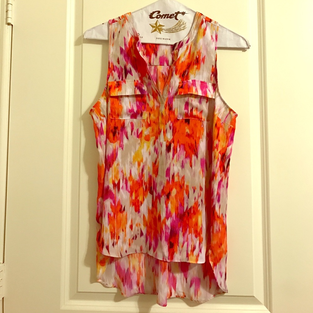 Blurry 🌺Floral Print HiLo Top