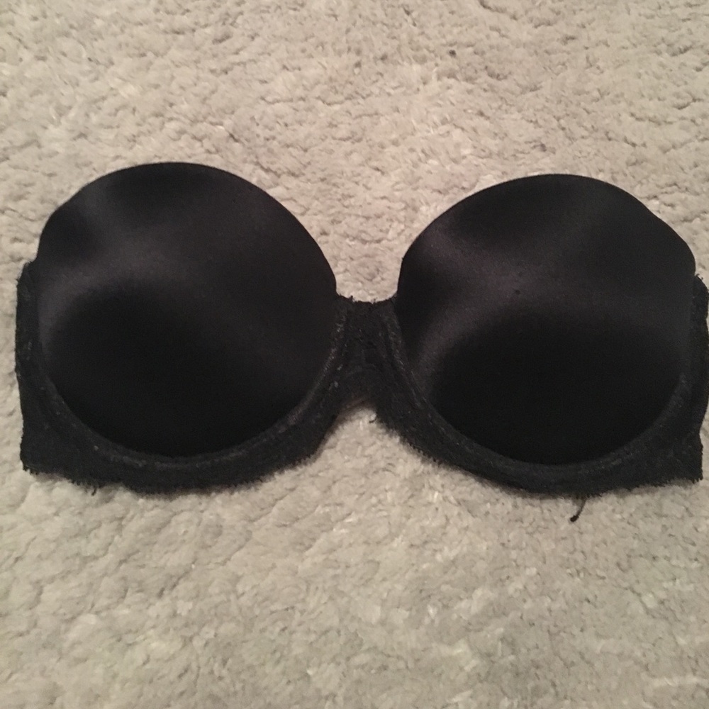 Victoria's Secret PINK Strapless bra