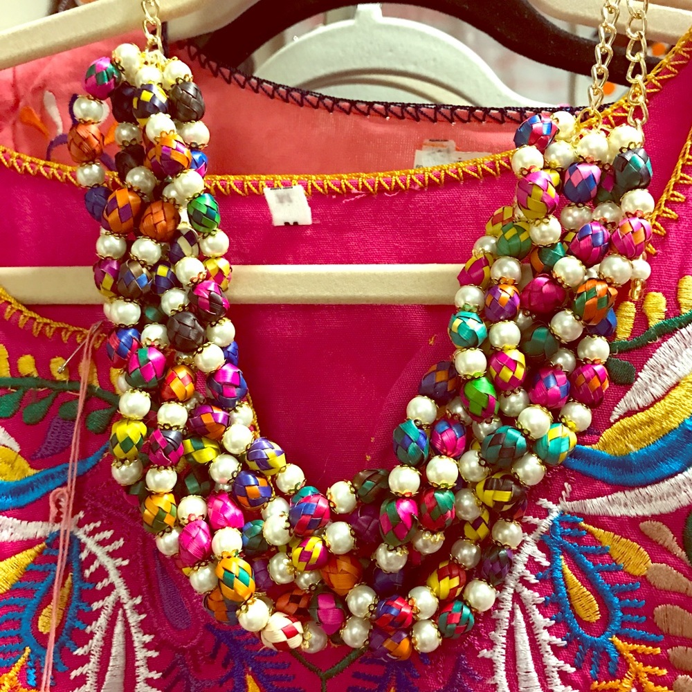 Mexican Handmade Necklace Palm Leaf & Pearls Layer - Picture 2 of 3