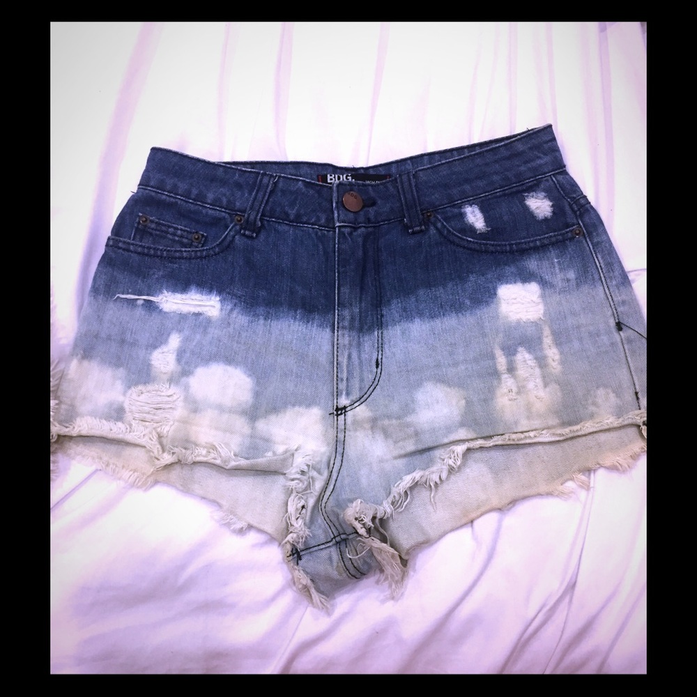 💥SOLD💥BDG High Rise Cheeky Shorts