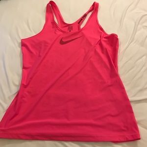 NIKE Pro tank