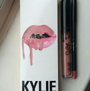 Kylie Jenner Lip kit