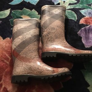 Authentic Burberry rain boots