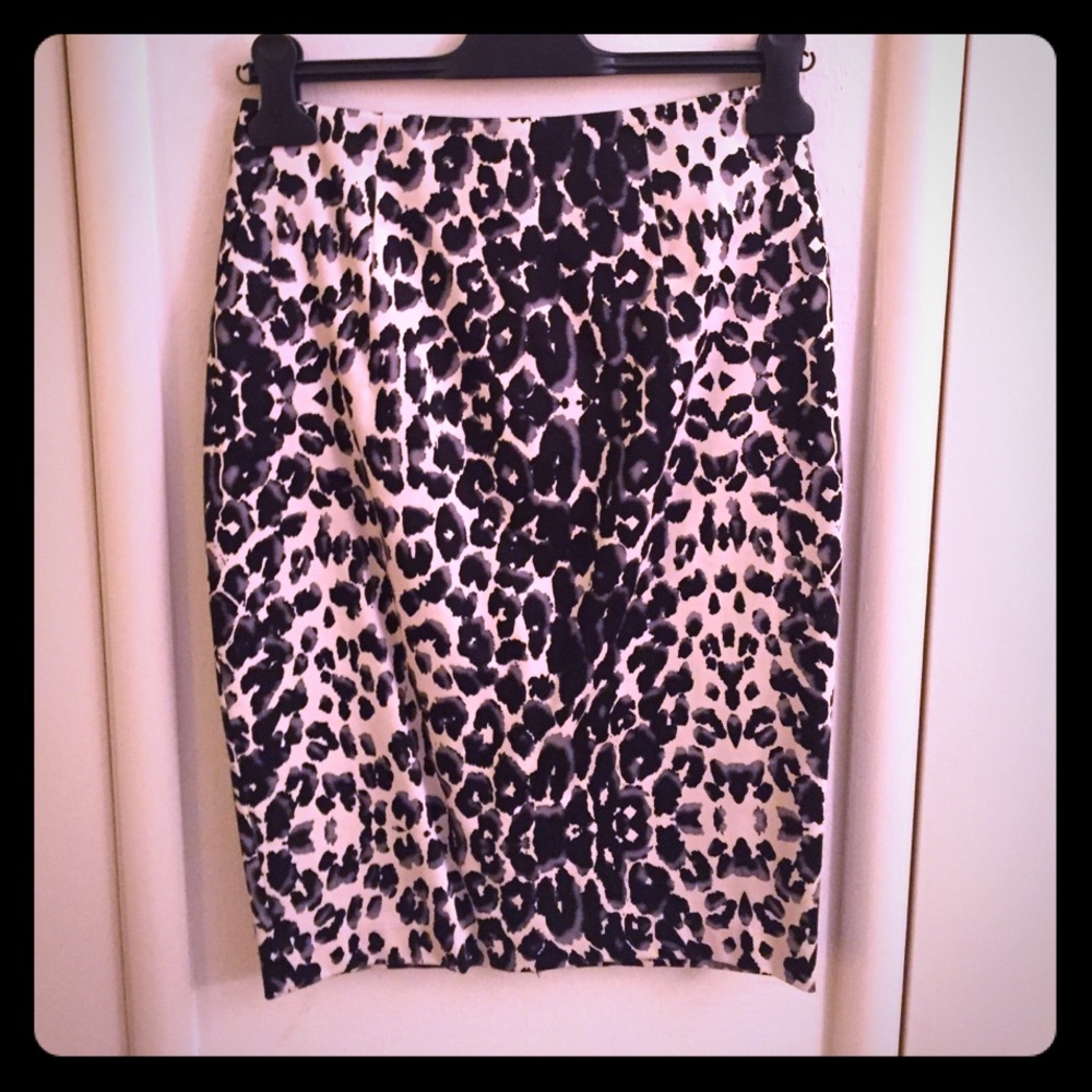 Mossimo Leopard Print Pencil Skirt