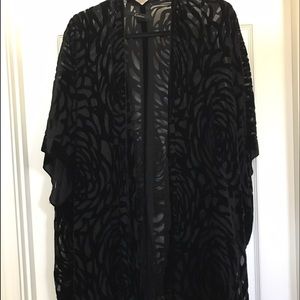 Velvet Burn Out Kimono