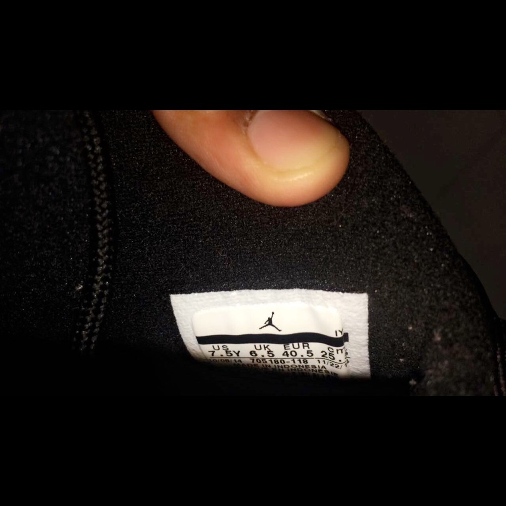 Retro 10s - Picture 3 of 4