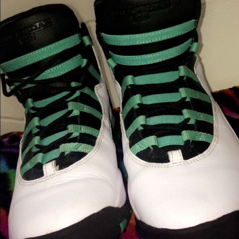 Retro 10s - Picture 4 of 4