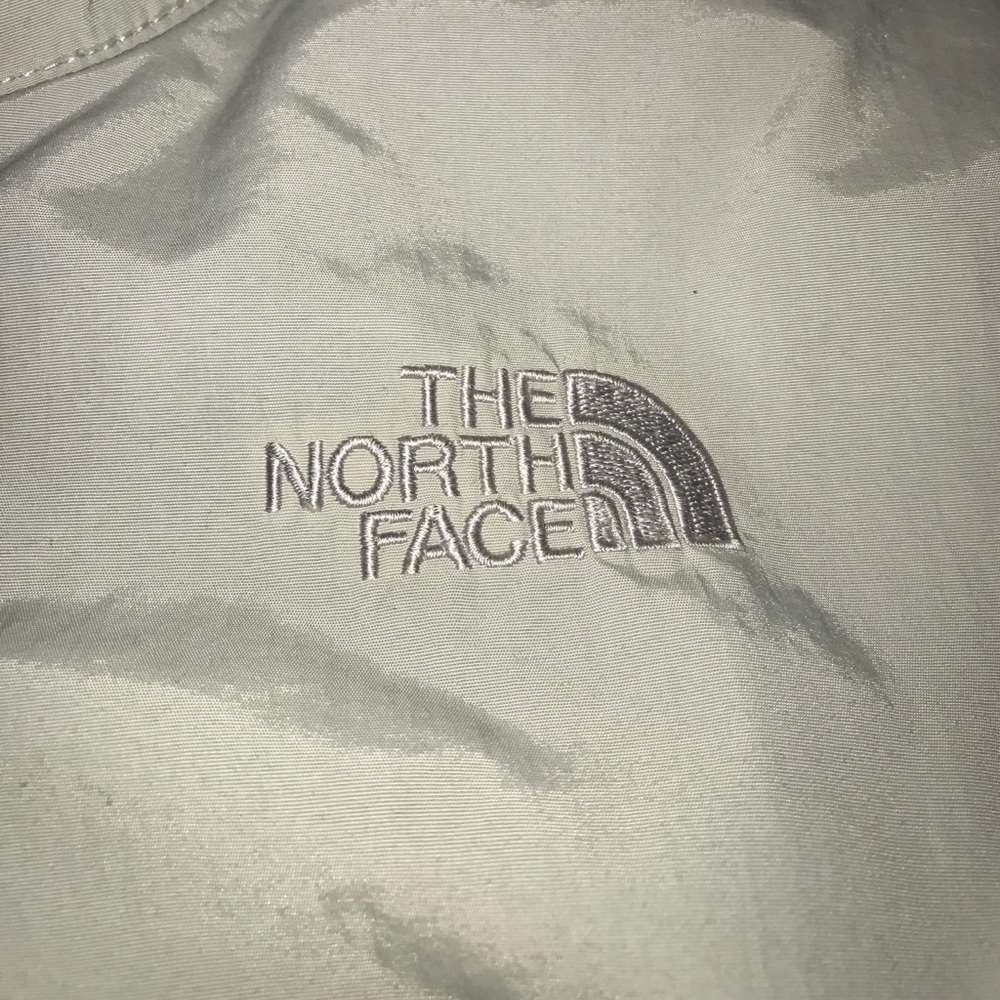 North face jacket - Picture 2 of 3