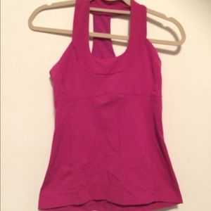 Lululemon top