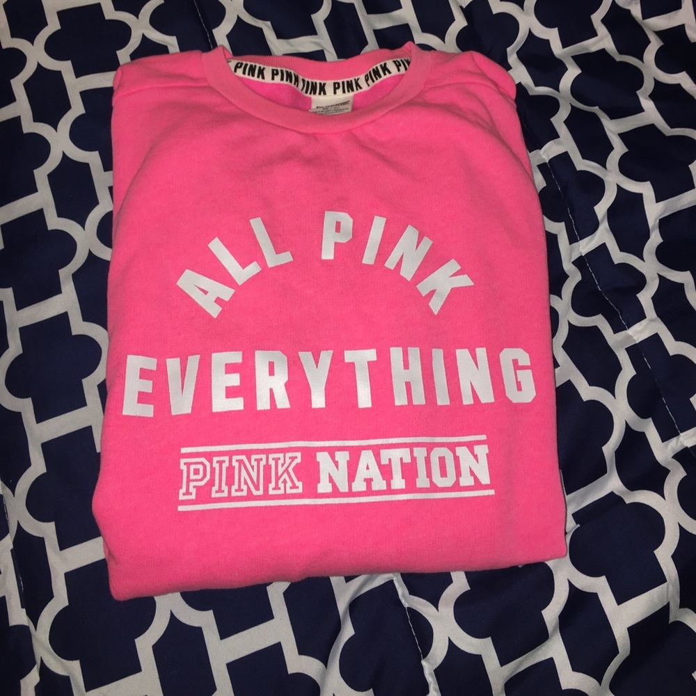VS Pink sweatshirt