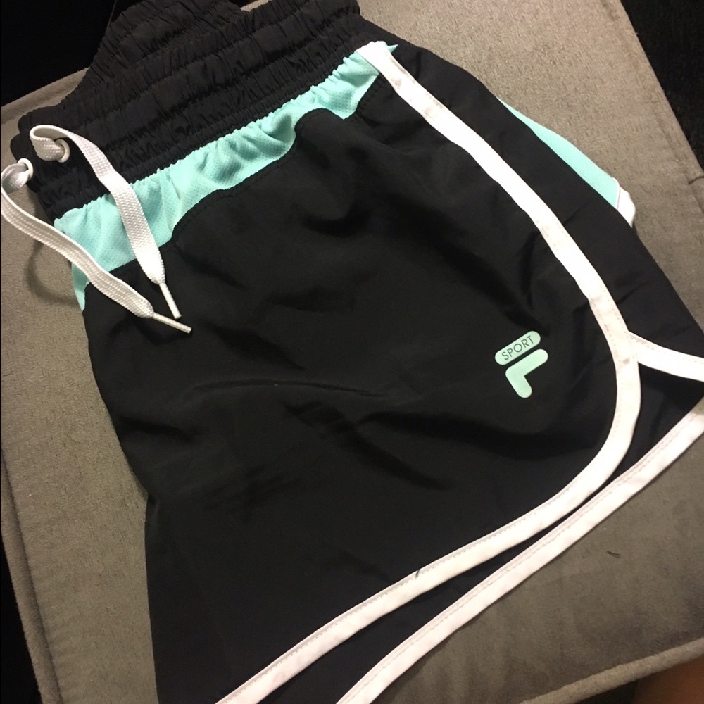 Athletic shorts with small pocket