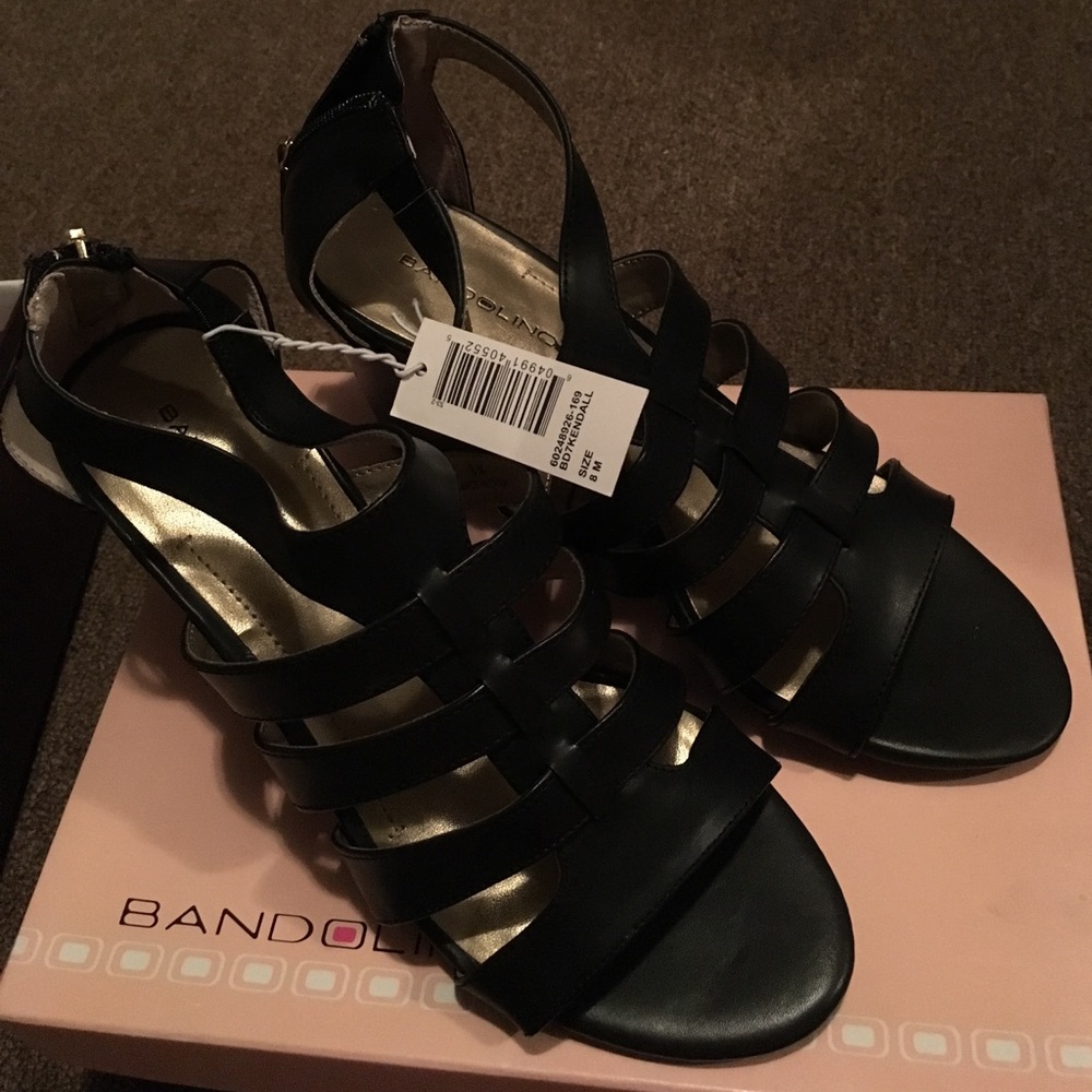 bandolino bkack sandal