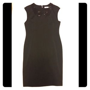 Blk Calvin Klein fitted dress w/ sequin bib
