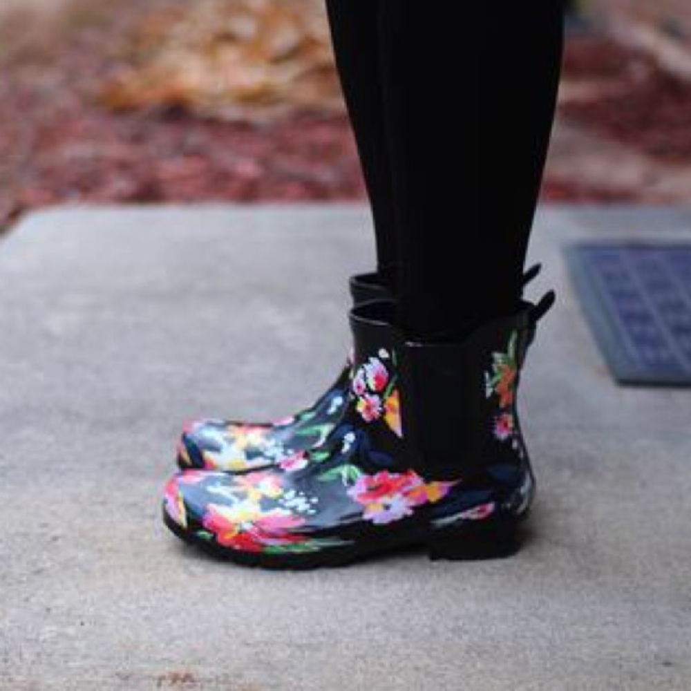 Black Floral Roma Rain Boots by Sadie Robertson