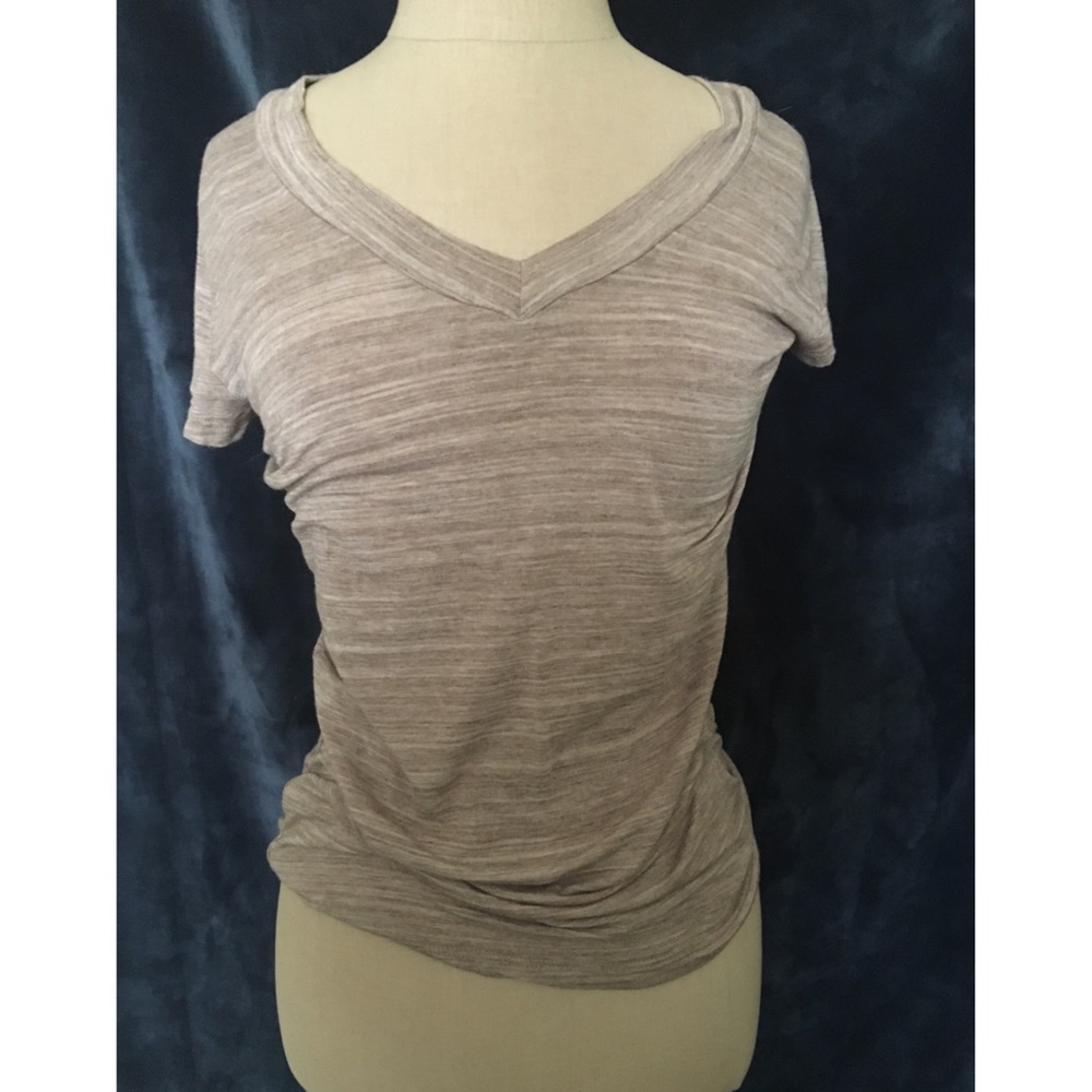 Heathered V-neck tees