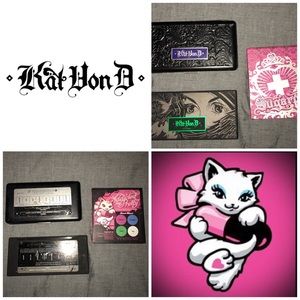 Lot of eyeshadow pallets 🌈👁🤳🏽