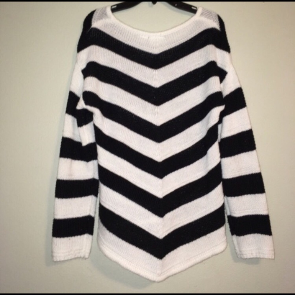 Striped sweater - Picture 2 of 2