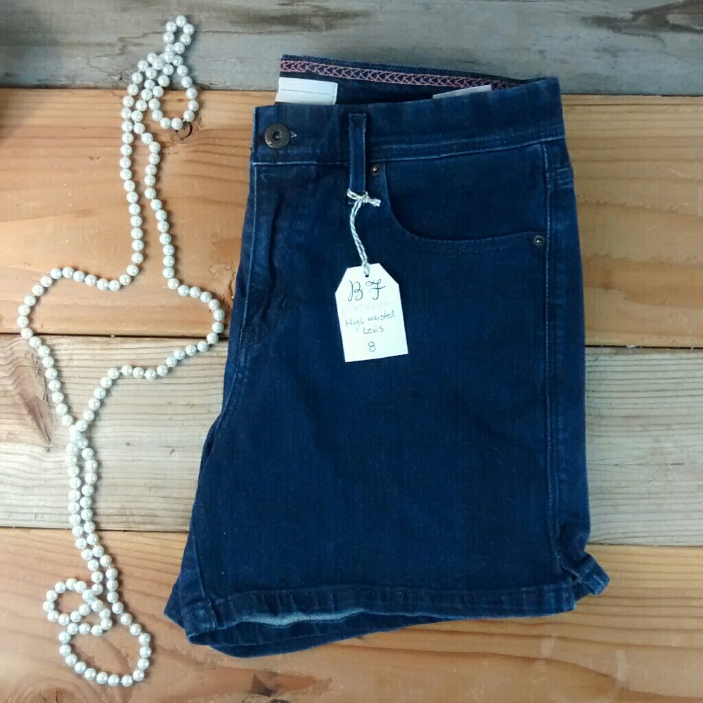 Dark High Waisted Levi Shorts