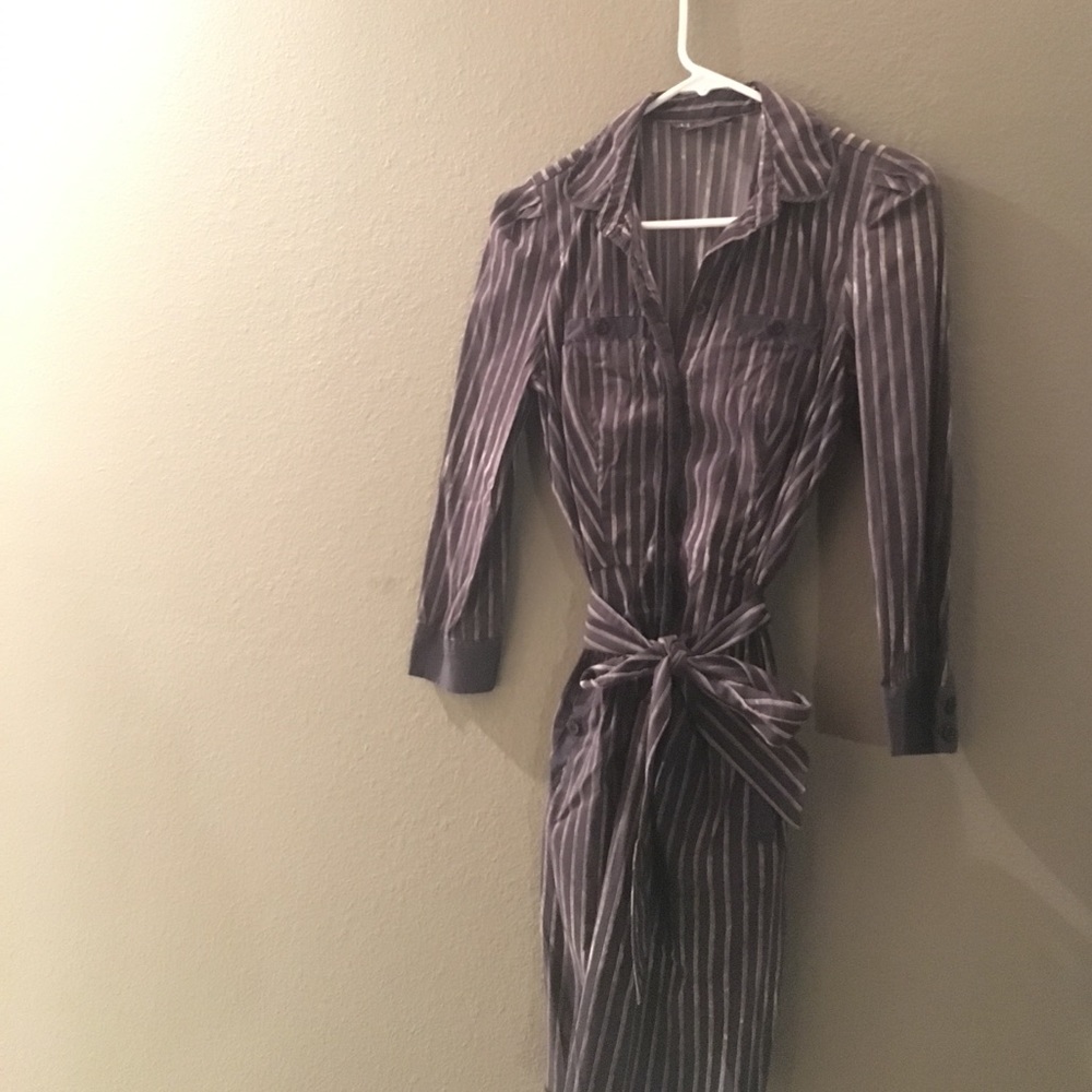 Armani Exchange business dress