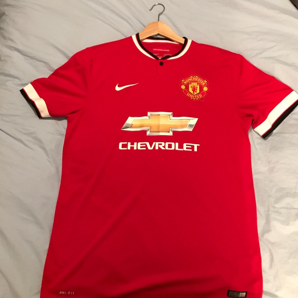 Nike Manchester United Jersey Kit
