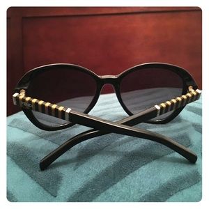 🌻FLASH SALE ENDS AT MIDNIGHT🌻 FENDI Sunglasses