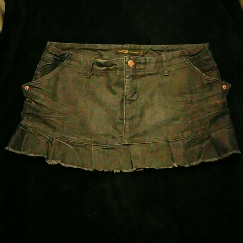 🌞Volcom Jean Skirt🌞