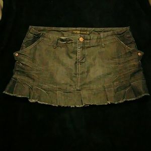 🌞Volcom Jean Skirt🌞