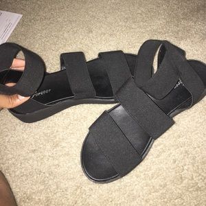 Platform sandals