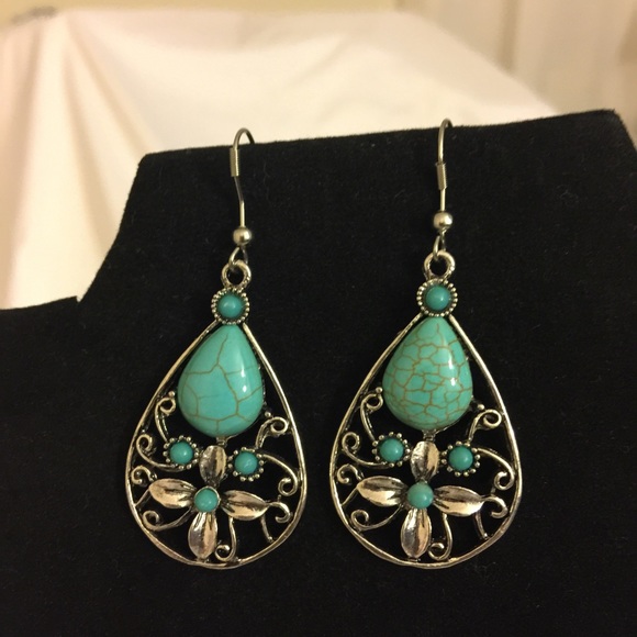 Blue Coral earrings - Picture 2 of 2