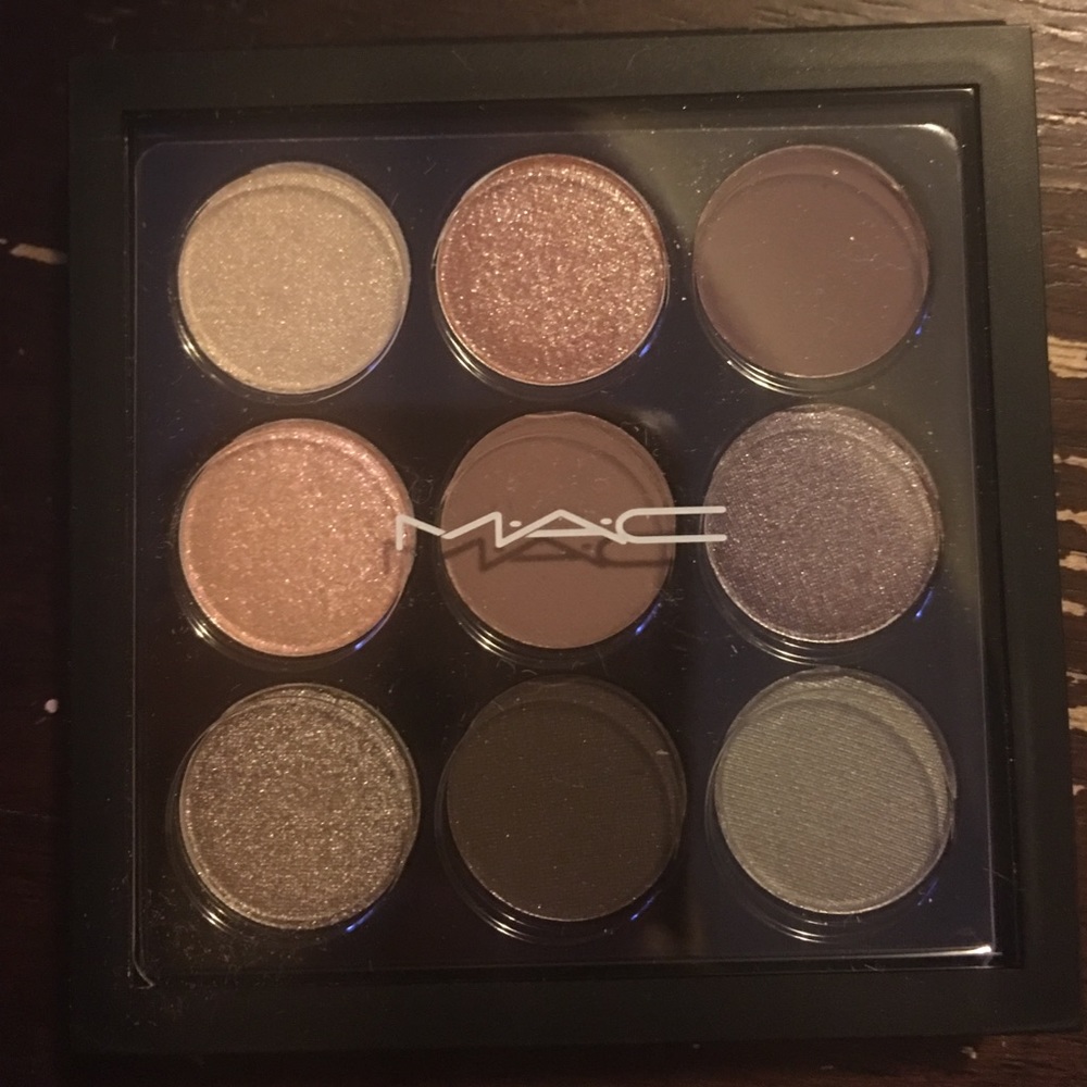 1 MAC palette