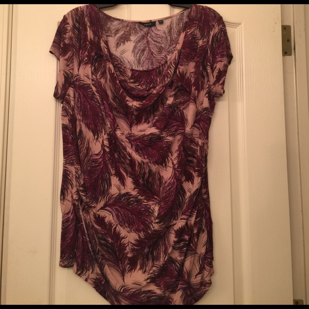 Apt. 9 👚