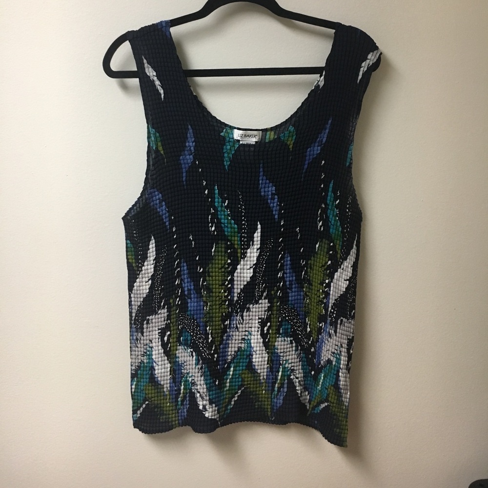 Blue Multicolored Feather Design shirt
