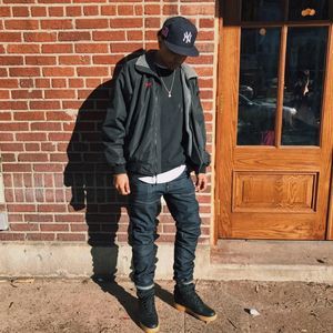 Meet your Posher, Lawrence