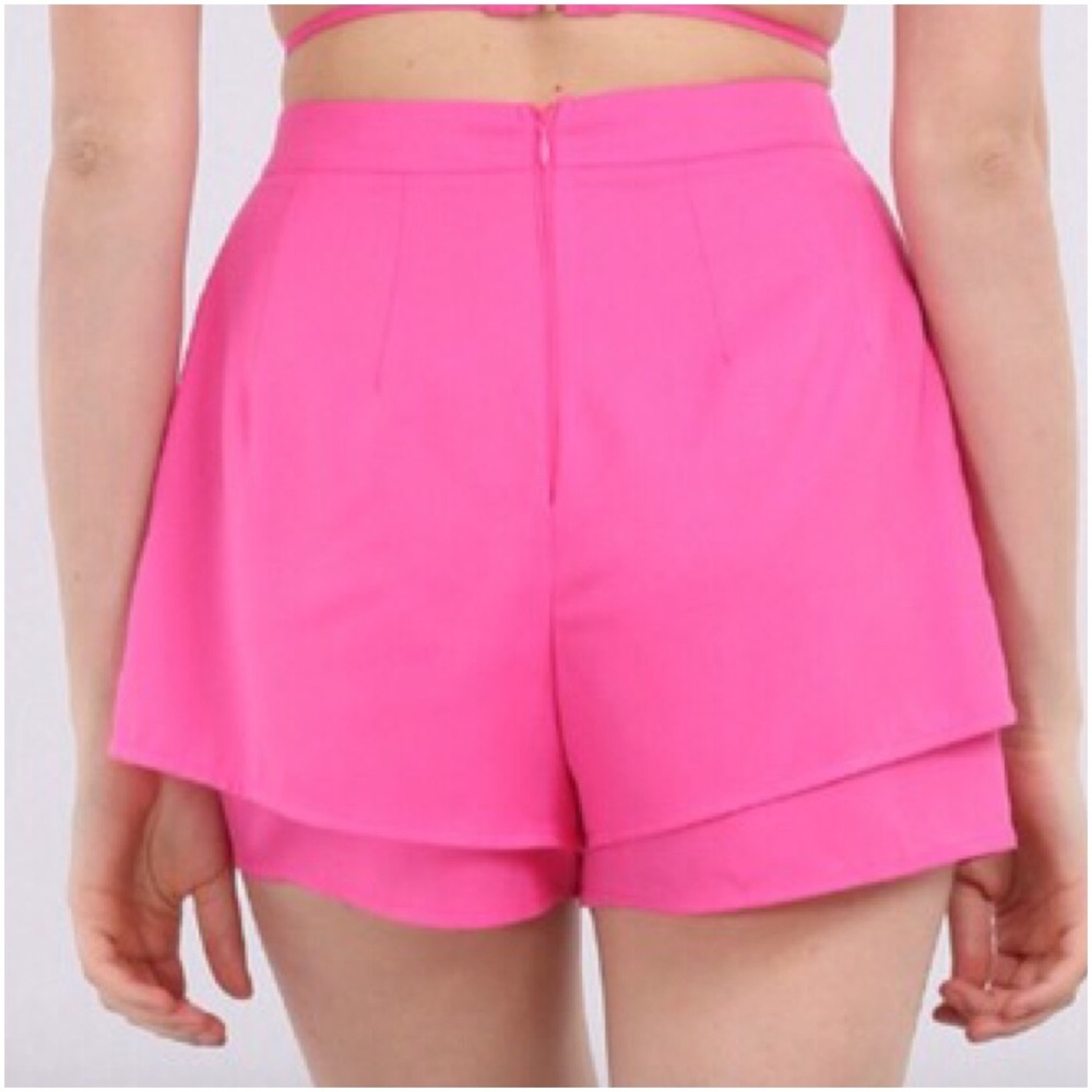 NWT Hot Pink flowy Shorts