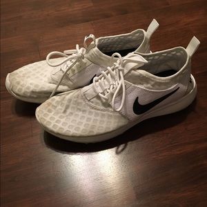 Nike juvenate shoes