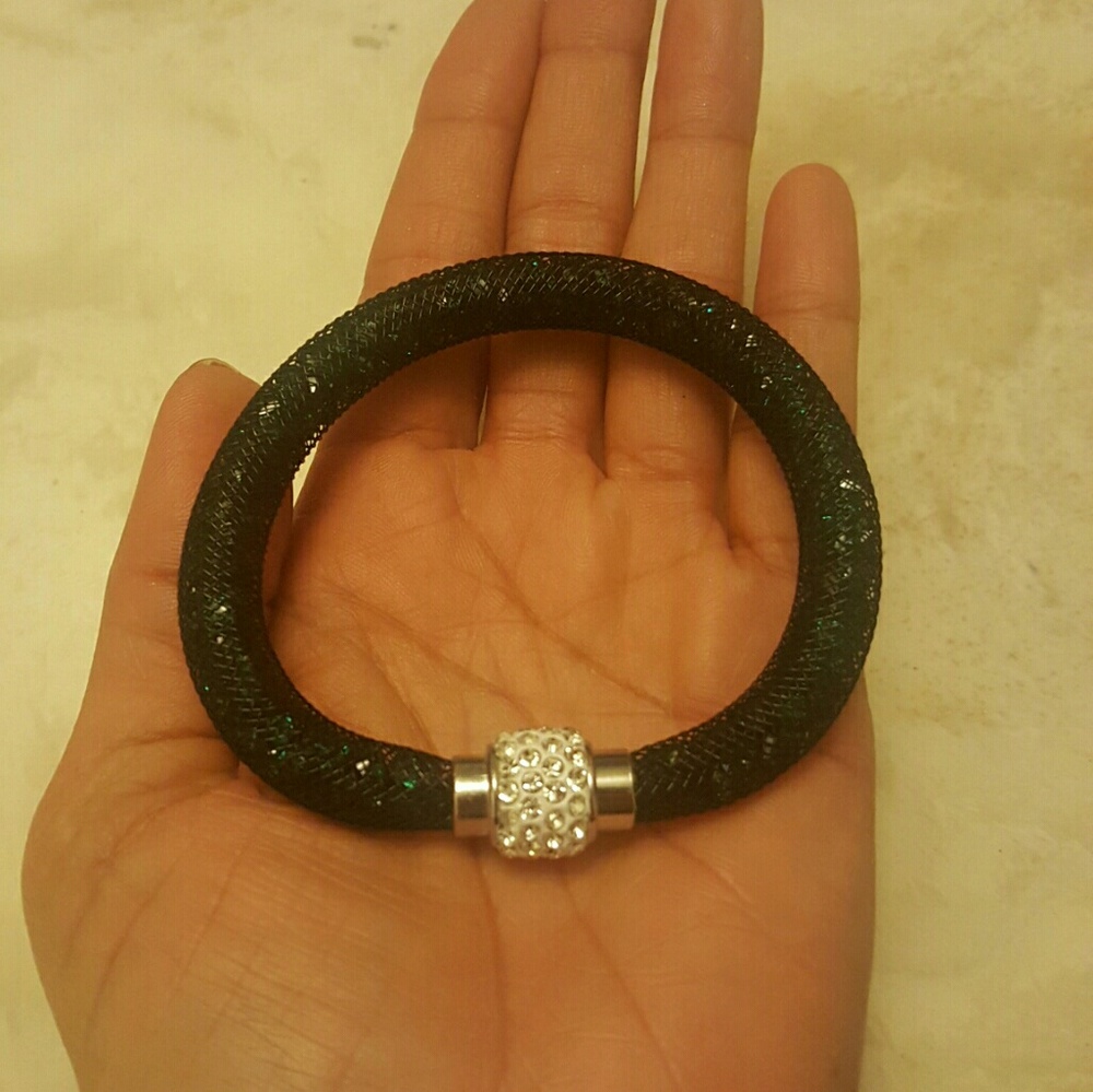 Bracelet for loss weight with diamond