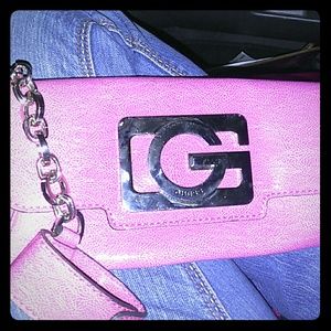 Guess fiesta mini wrist clutch