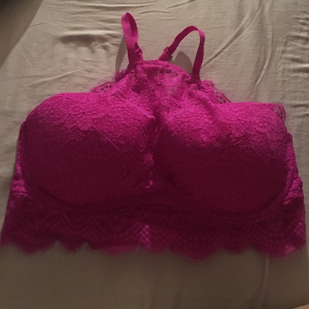 VS PINK Halter push up bra- BNWOT never worn